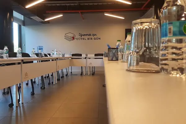 Workinton Bayraklı Tower - Resim 16