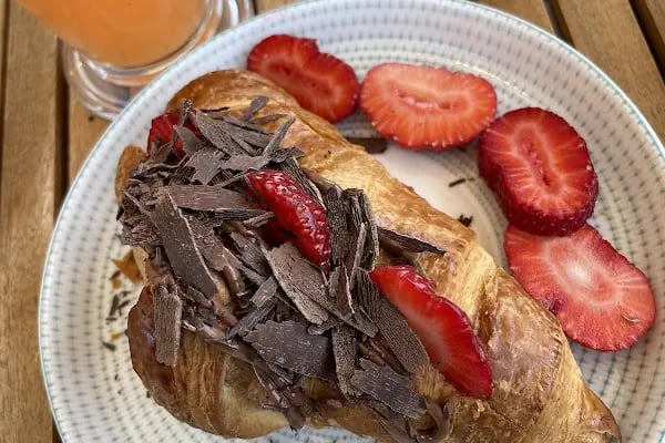 MOS PASTANE &amp; ATÖLYE / PATISSERIE CANNOLI - Resim 16