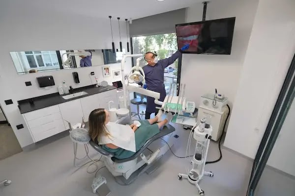 Ortodontist Dr.MÜGE ALTAN AKOVA - Resim 15