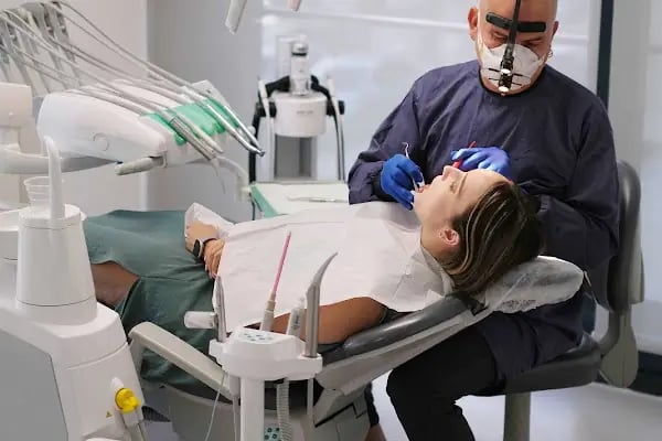 Ortodontist Dr.MÜGE ALTAN AKOVA - Resim 17