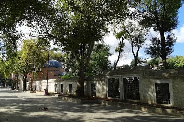 Pir Ahmed Edirnevî Türbesi - Resim 4