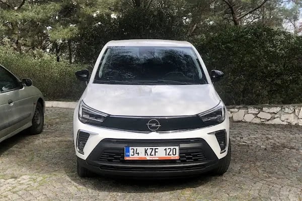 Garenta İzmir Balçova İstinyePark AVM Araç Kiralama - Resim 4
