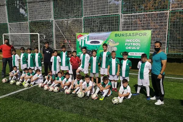 İnegöl Olimpik Spor ve Eğlence Tesisi - Resim 13