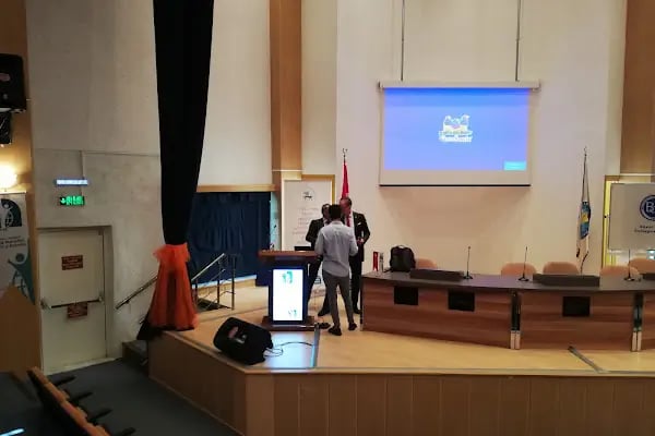 Dokuz Eylül Üniversitesi İşletme Fakültesi - Resim 2