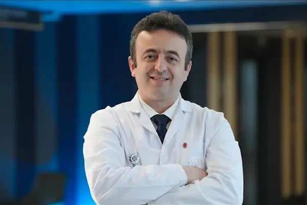 Prof.Dr.Mehmet Fatih Akbulut, Üroloji Uzmanı - Resim 10