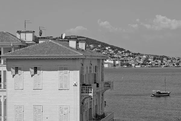 Büyükada (Prenstur) - Resim 13