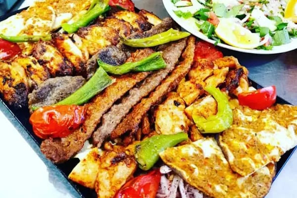 Ceylanpınar Hanedan Kebap Pide Salonu - Resim 4