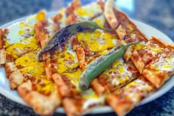 Ceylanpınar Hanedan Kebap Pide Salonu - Resim 6