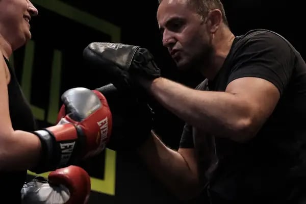Boxing Hall - Resim 17