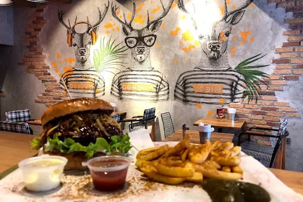 Ohannes Burger Aliağa - Resim 2