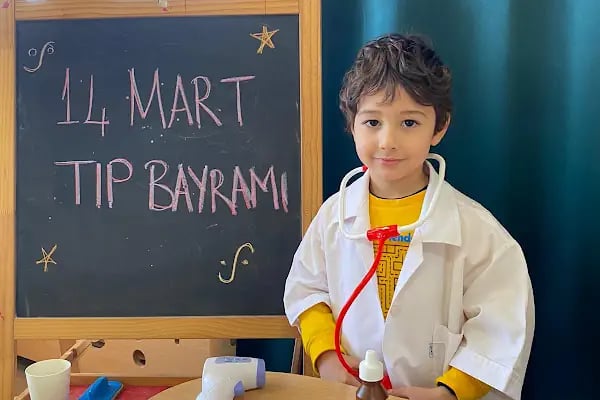 Uranüs Montessori Anaokulu - Resim 7