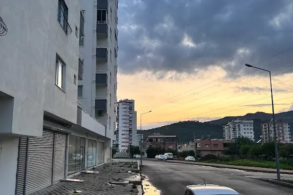 Enver Tuncer Klinik - Resim 2