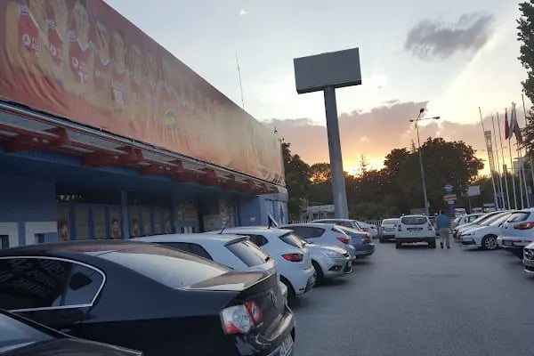 Selim Sırrı Tarcan Zeren Voleybol Salonu - Fabrika Voleybol - Resim 10