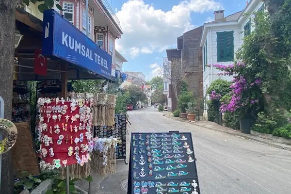 BÜYÜKADA TEKEL ( KUMSAL ) - Resim 2
