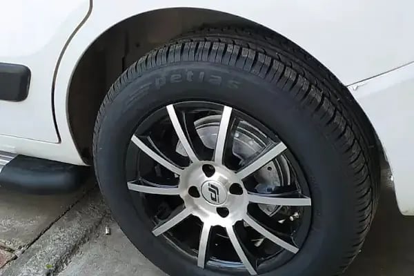 barlas otomotiv lastik yol yardım yerinde lastik tamiri - Resim 5