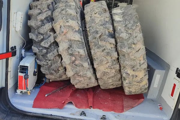 barlas otomotiv lastik yol yardım yerinde lastik tamiri - Resim 15