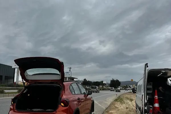 barlas otomotiv lastik yol yardım yerinde lastik tamiri - Resim 10