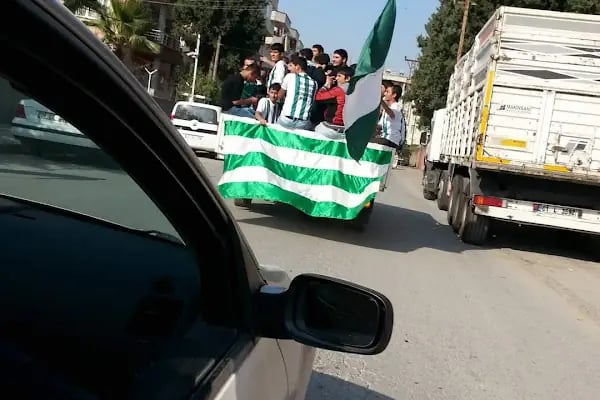 Ceyhan Şehir Stadı - Resim 4