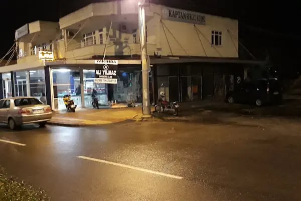 Ali Yılmaz Barber’s Club - Resim 7