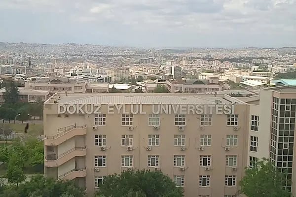 Dokuz Eylül Üniversitesi Güzel Sanatlar Fakültesi - Resim 14