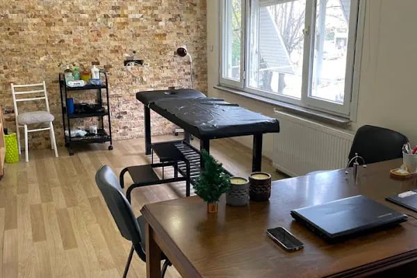 FizyoOfis Fizik Tedavi Merkezi - Resim 18