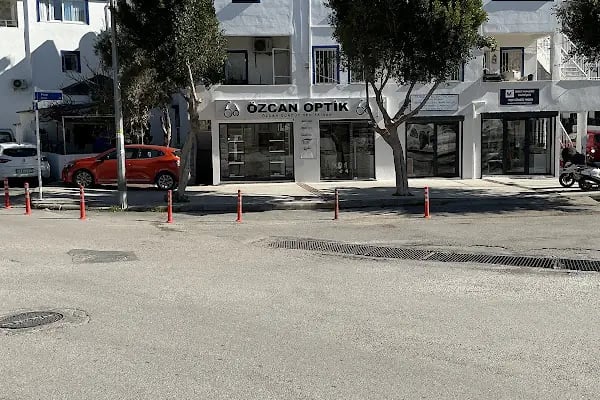 ÖZCAN OPTİK - Resim 16