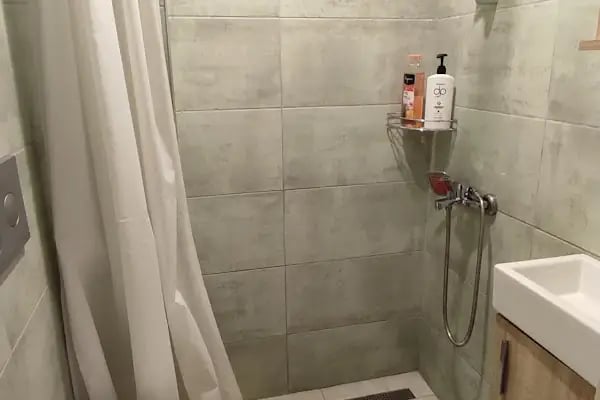 Havalimanına 10 Dakika Uzaklıkta Villa/oda+Kahvaltı - Resim 4