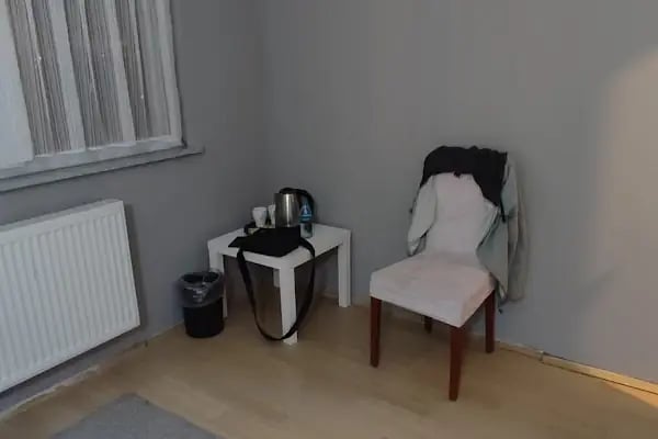 Havalimanına 10 Dakika Uzaklıkta Villa/oda+Kahvaltı - Resim 6
