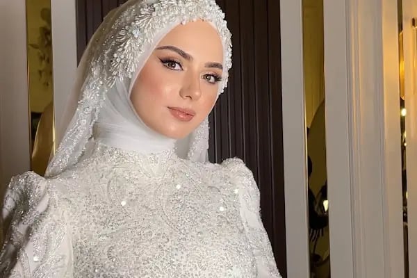 Sinem Sozak Make-Up Türban ve Saç Tasarımı - Resim 14
