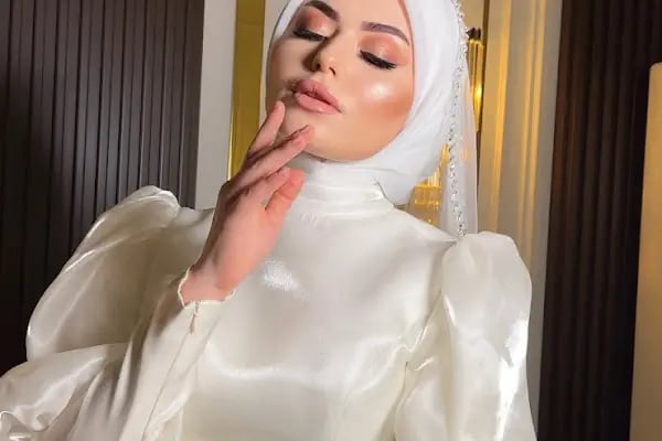 Sinem Sozak Make-Up Türban ve Saç Tasarımı - Resim 19