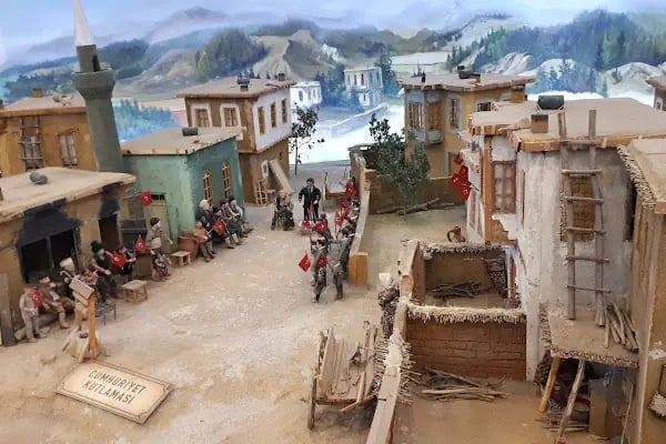 Konya Şehitliği Müzesi - Resim 2