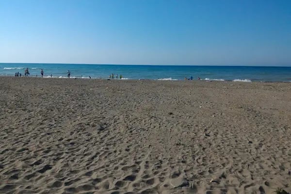 Geyikkoşan Plajı - Resim 1