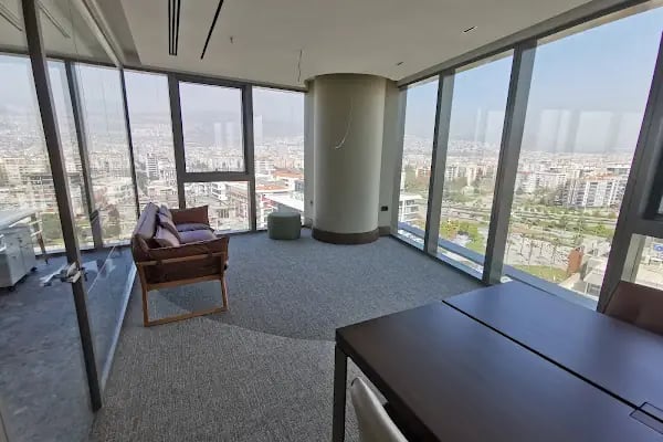 Bayraklı Tower - Resim 16