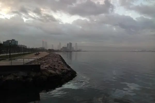 Bayraklı Tower - Resim 11