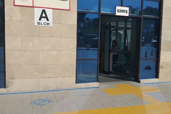 Seyfi Demirsoy Eğitim ve Araştırma Hastanesi Çimentaş Semt Polikliniği - Resim 5