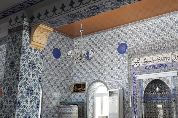 Yenişakran Cami - Resim 16