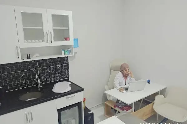Güneşli Petliv Veteriner Kliniği - Resim 13