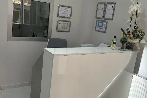 Güneşli Petliv Veteriner Kliniği - Resim 17