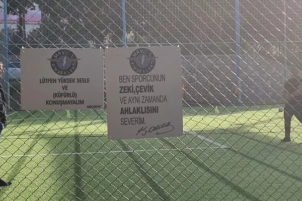 Mavi Halısaha - Resim 10