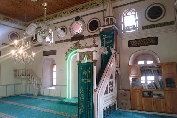 T.C Izmir Konak Müftülüğü Merkez Şeyh Camii - Resim 16