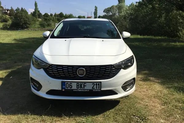 Fly Rent a Car - Resim 6