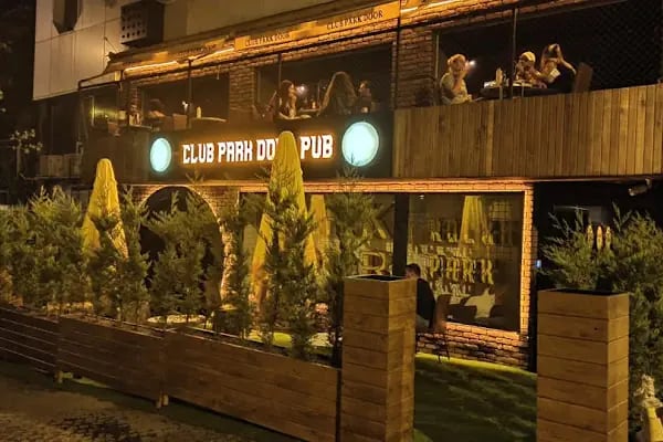 Park Door Pub - Resim 4