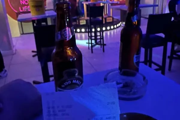 Park Door Pub - Resim 9