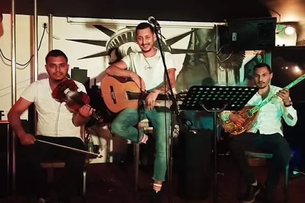 Park Door Pub - Resim 7