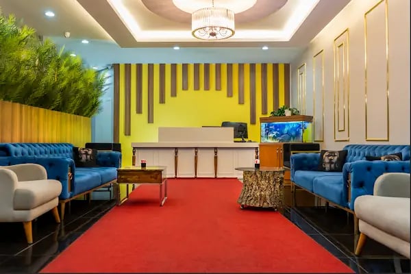 The Elysian Resort Hotel &amp; Restaurant - Bar - Resim 3