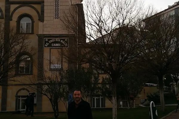 Enes Bin Malik Camii - Resim 16