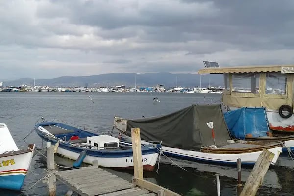 İzmir Marina - Resim 2