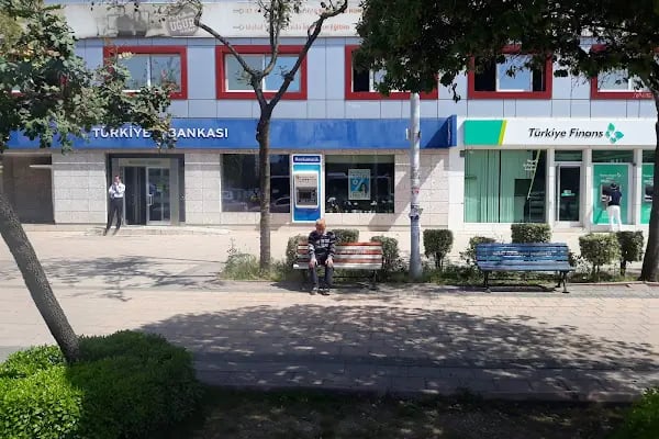 Türkiye Finans Kurttepe Şubesi - Resim 8