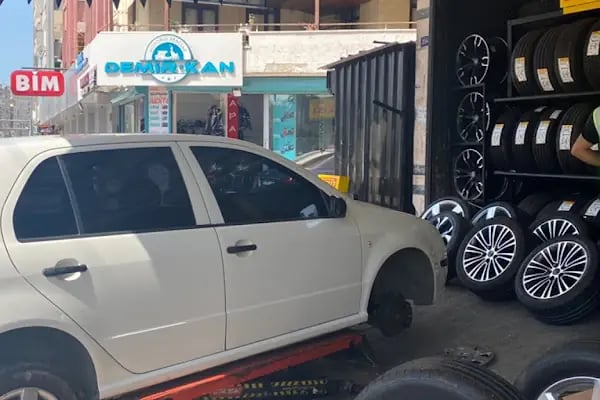 Pirelli Lastikleri - Kardeşler Oto Lastik - Resim 3