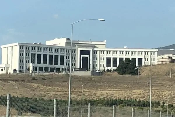 Gemlik Adalet Sarayı - Resim 3